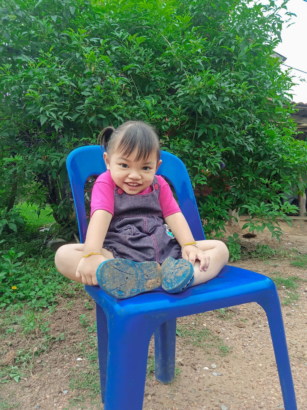 ทองใบ สีแก้วน้ำใส profile icon