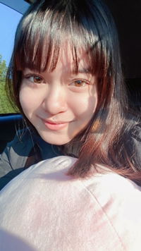 Husna Zahari profile icon