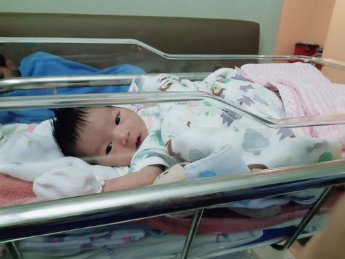 คลอดแล้วจ่าาา