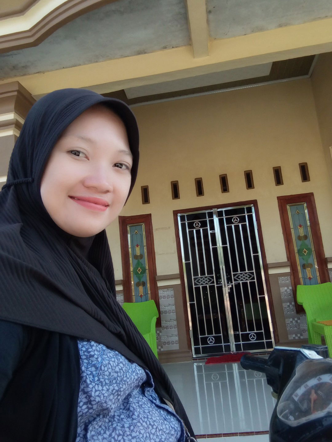 Ayu Lestari Ayu Lestari profile icon