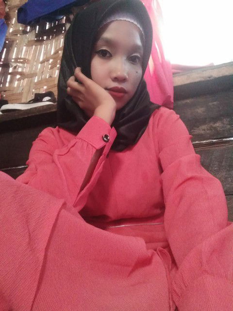 Nur hidayah profile icon