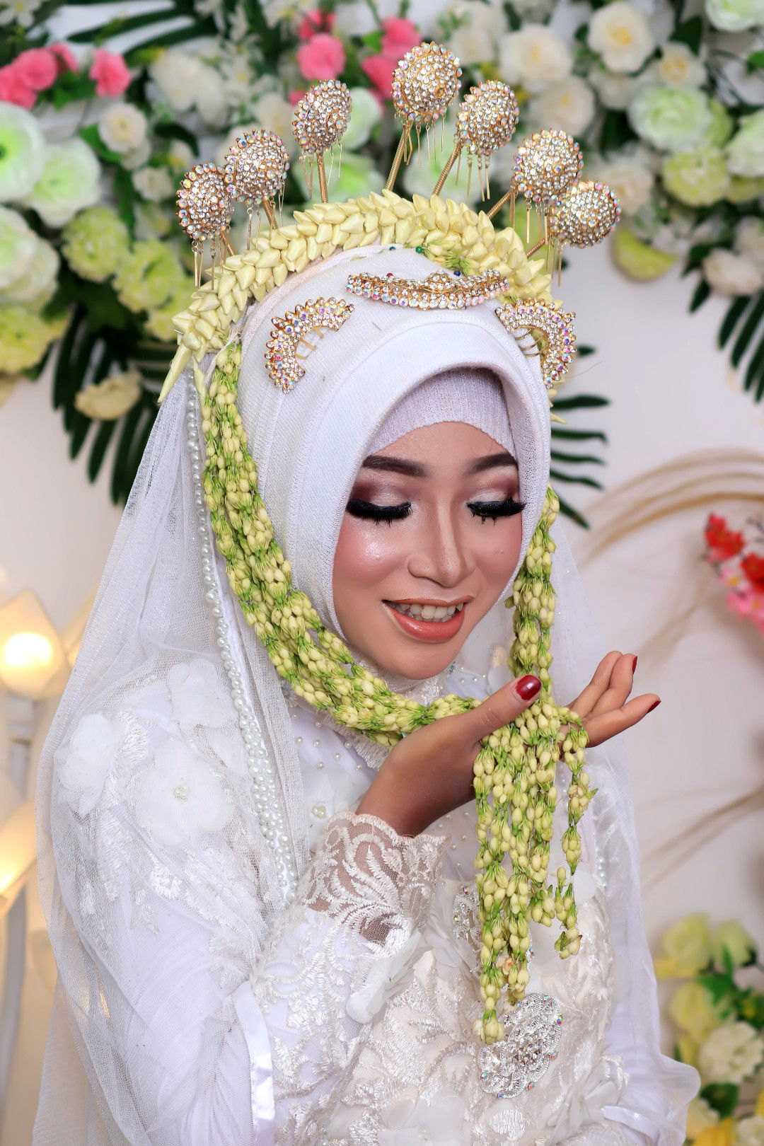 Lailly Nuravita profile icon