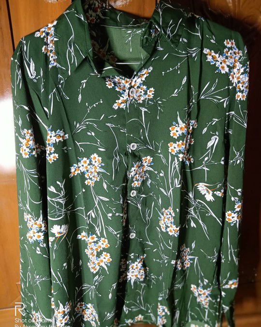 KEMEJA WOLFIS MURMER