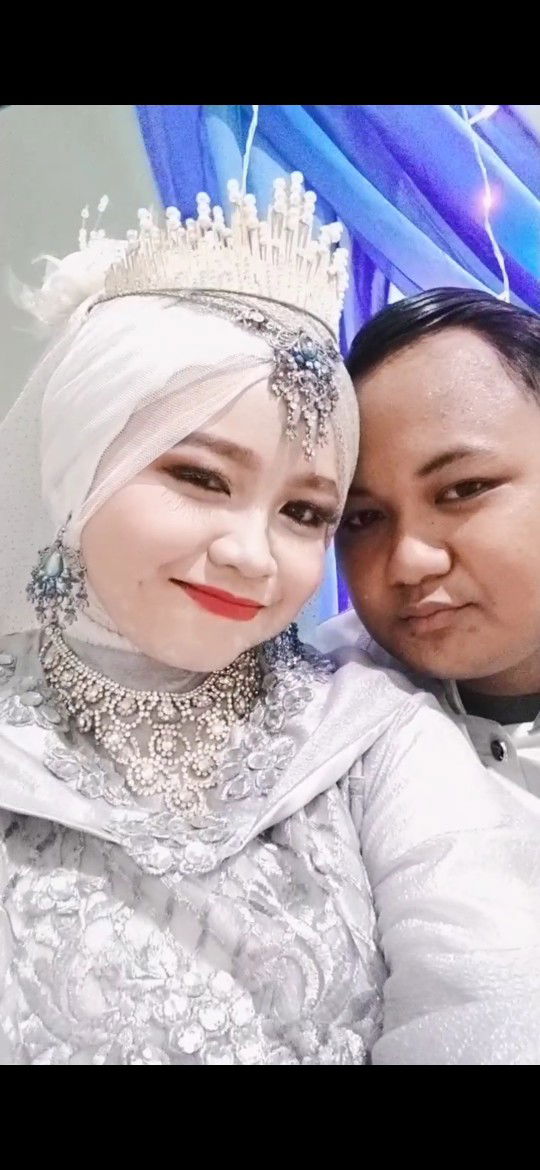 Ulfa lia Agustina putri profile icon