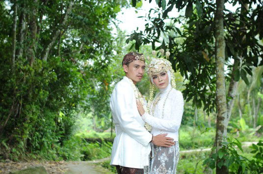 Julia fauziah profile icon