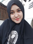 nur hidayah profile icon