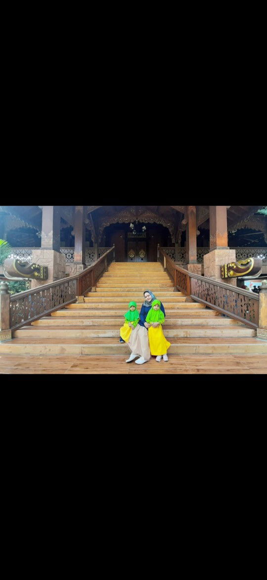 nanaLODY profile icon