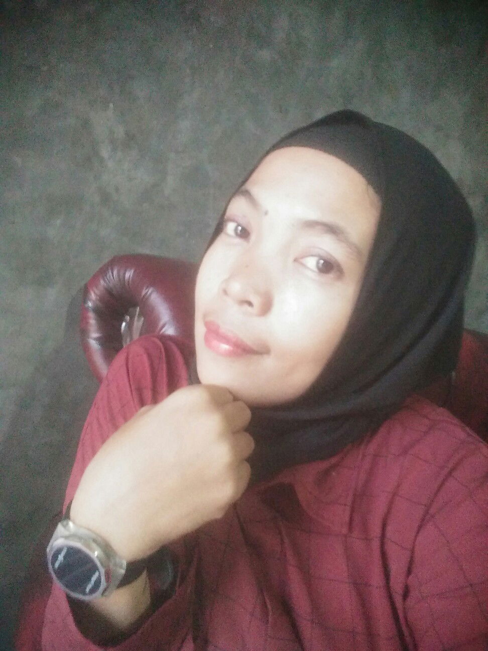 Tri DamaYanti profile icon