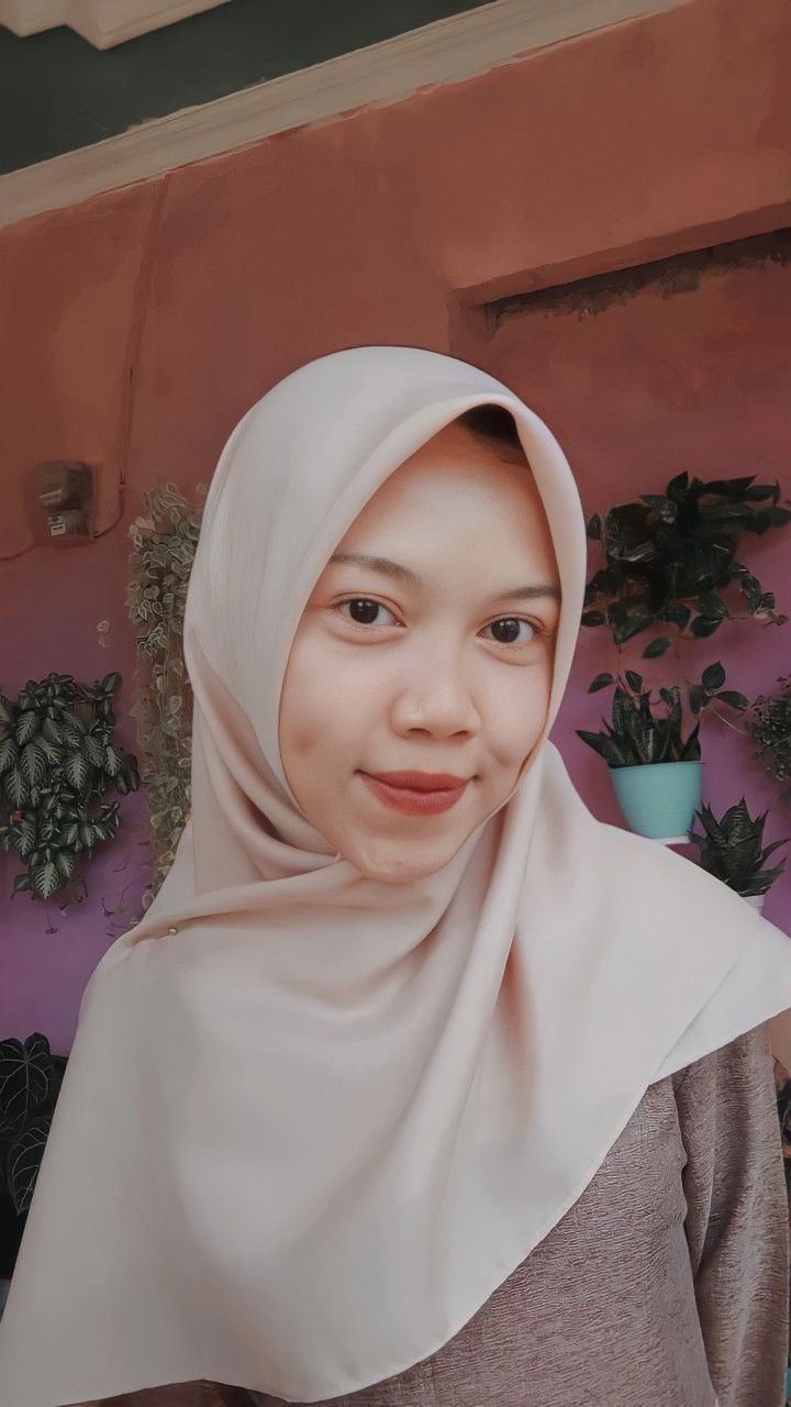 Indah Nurdewi profile icon