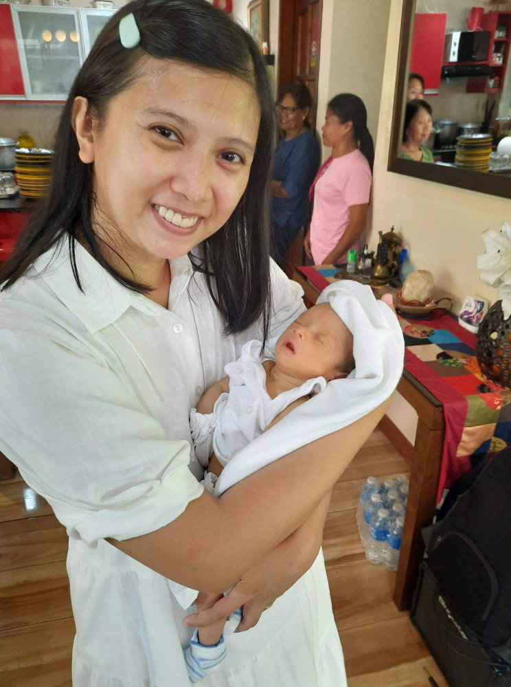 Essi Anne Mañago profile icon