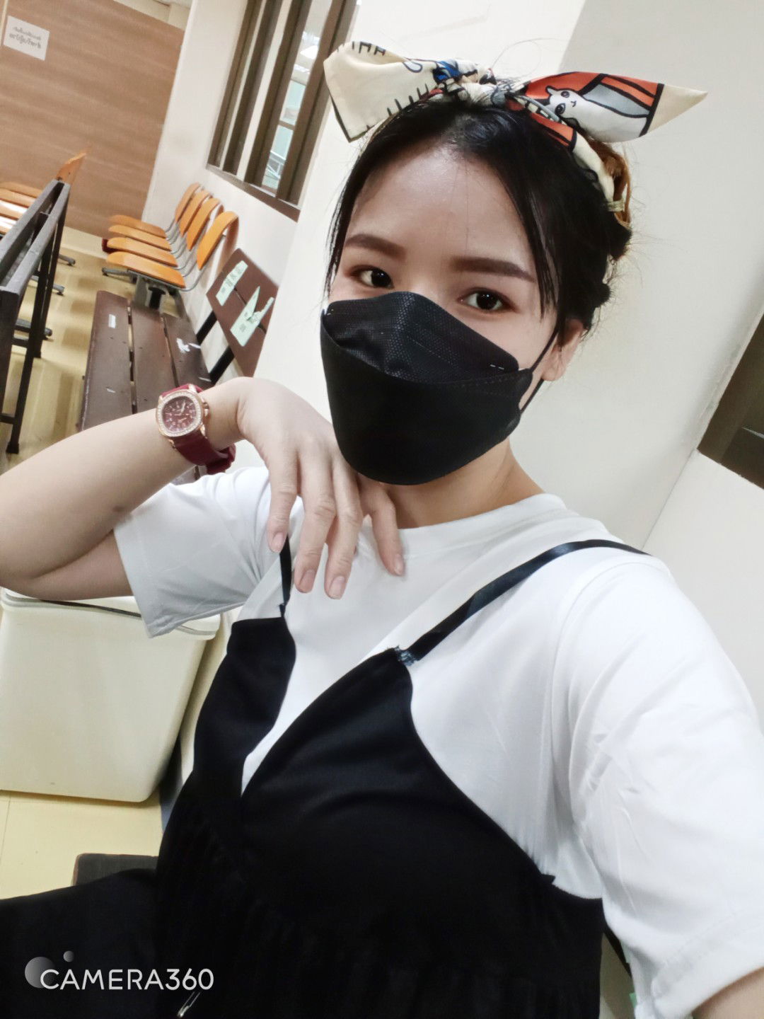 หญิง profile icon