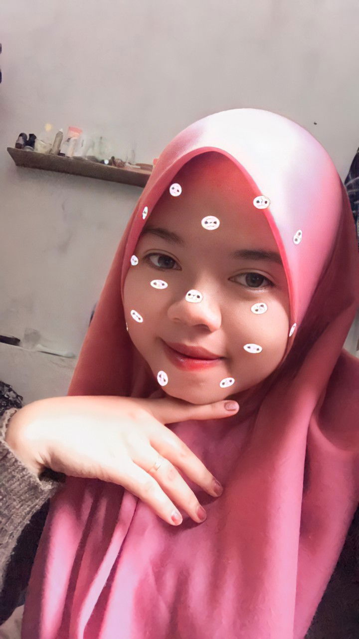 Nur Hayati profile icon