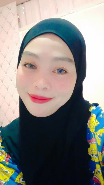 Ria ayiras profile icon