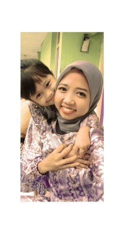 Fitri Andriyani profile icon