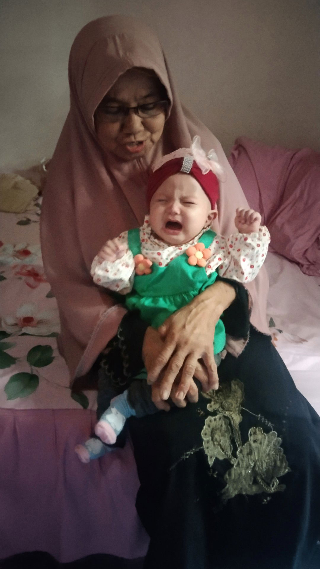 bunda zaynab profile icon