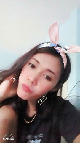 Yelly Yellow profile icon