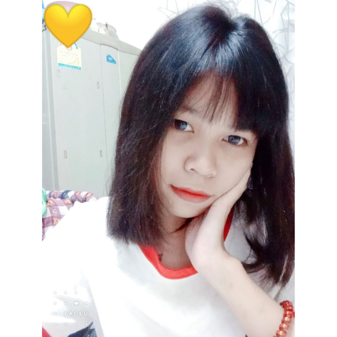 intira somboon profile icon