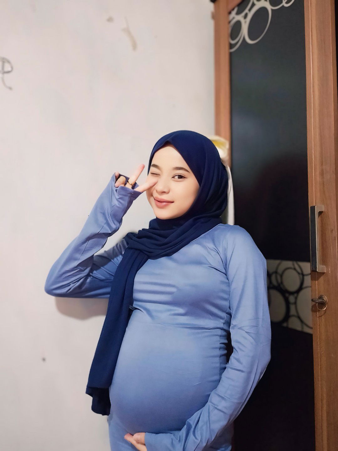 Teti Rohaeti profile icon