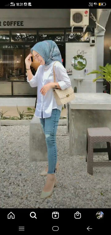 Cika Indriana profile icon