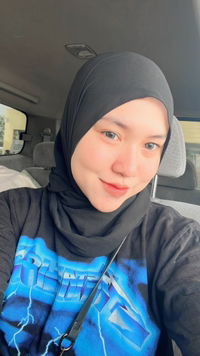 yana mazlan profile icon