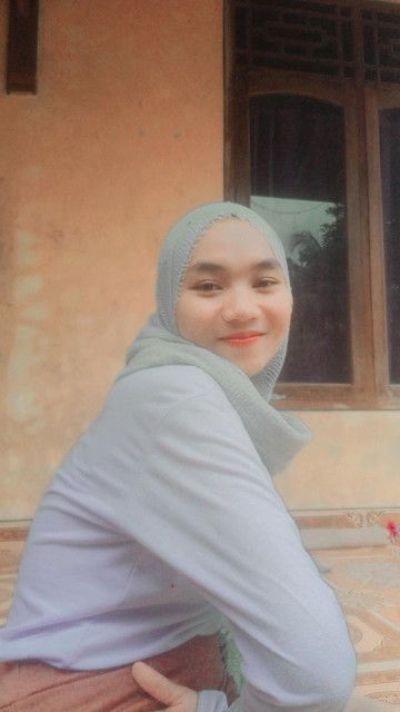 Inefebri Yanti profile icon