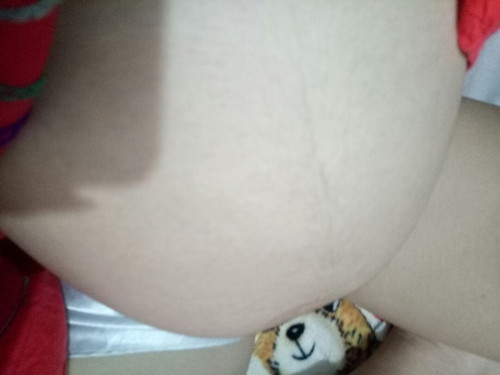 มีแต่คนว่าท้องเล๊กคะ