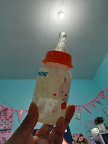 นมแม่ล้วน100%