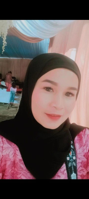 nurul sapitri profile icon