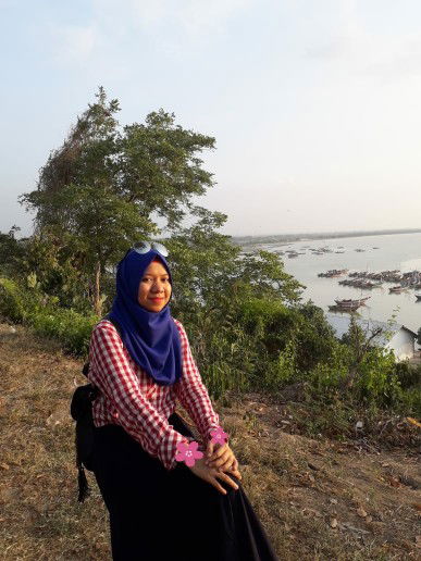 Nur Ika Emilia Juliarti profile icon