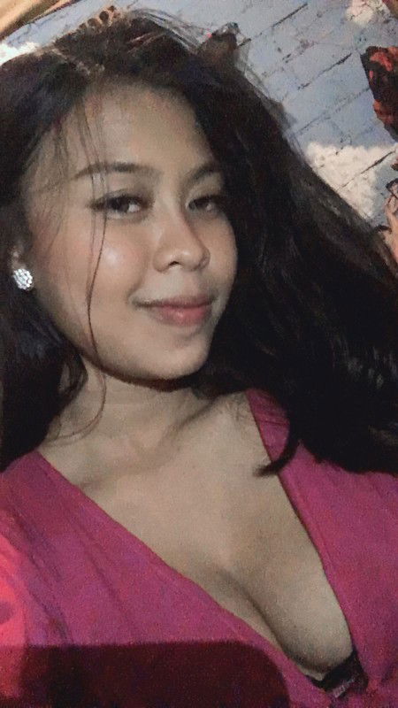 ratna puspita profile icon