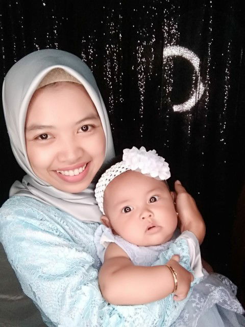 Diyah Gina profile icon