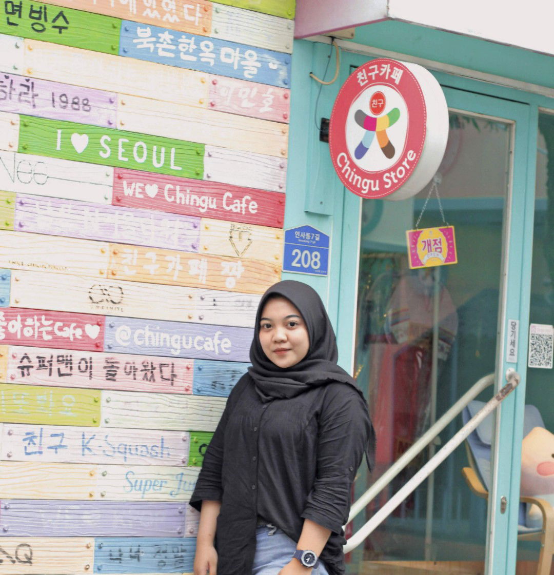 Indah Novianti profile icon