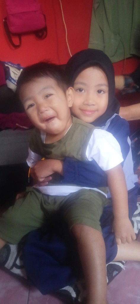 neng sari profile icon