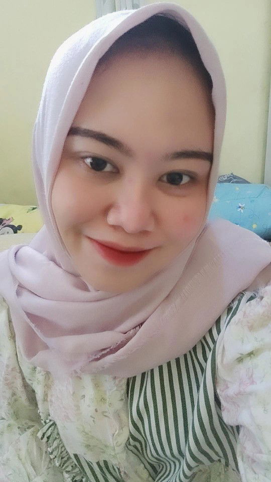 desy natalia lestari profile icon