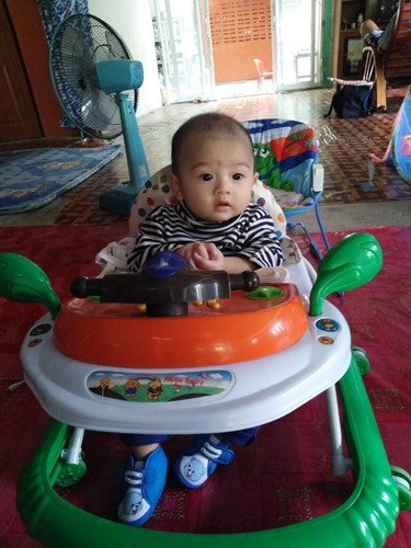 สนใจของใช้เด็กทักถามได้นะจร้า