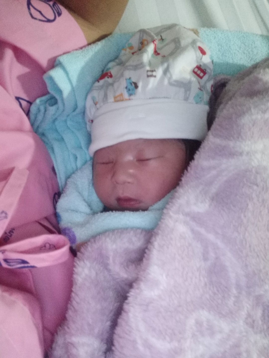 แตกแล้ว