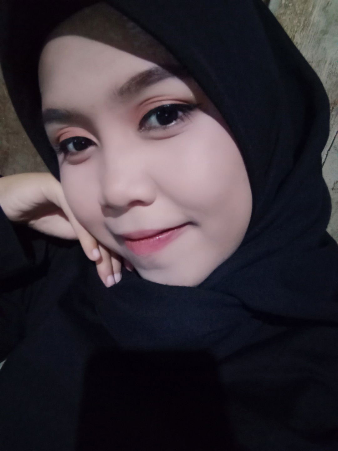 Ayu wahyuni profile icon