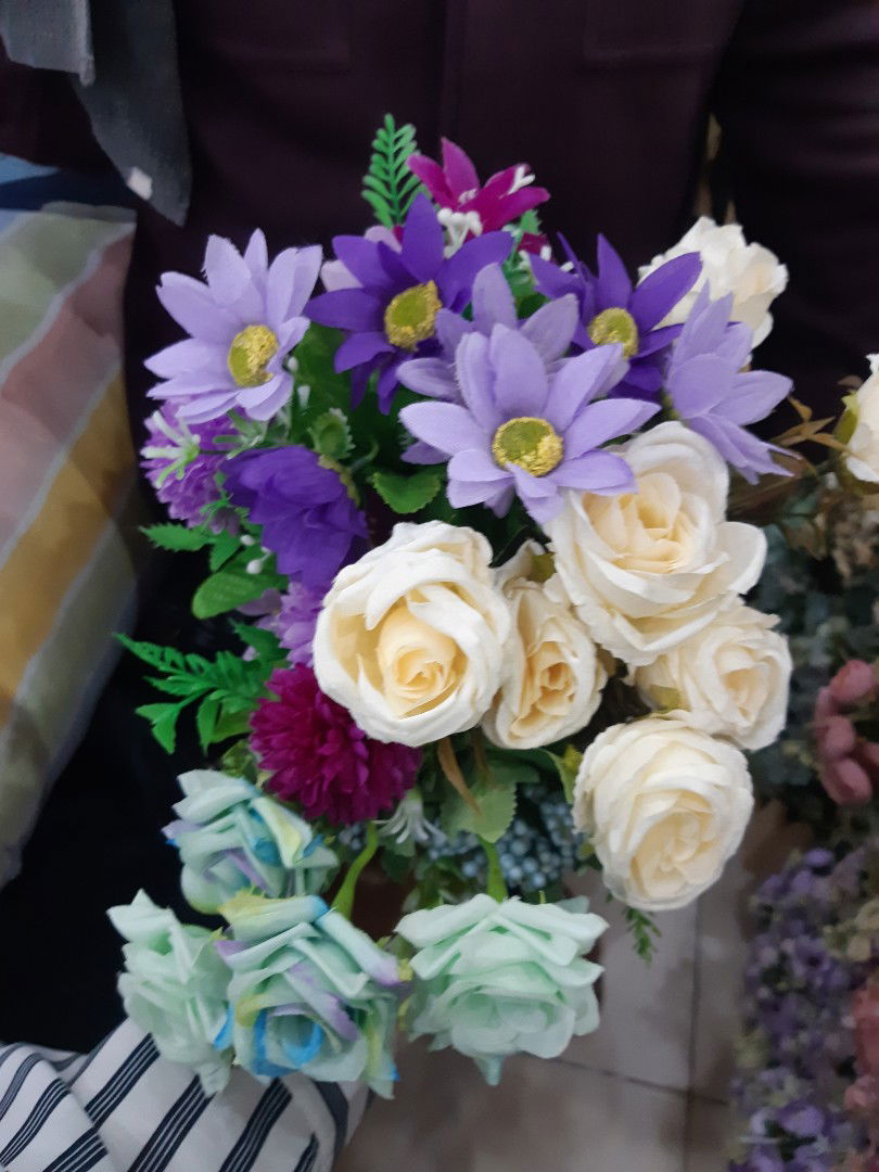 Yuli anisa profile icon