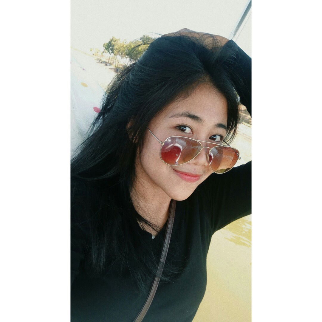 airna listya profile icon