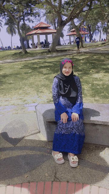 astini binti Abdullah profile icon