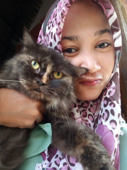 Selly Amaliya profile icon