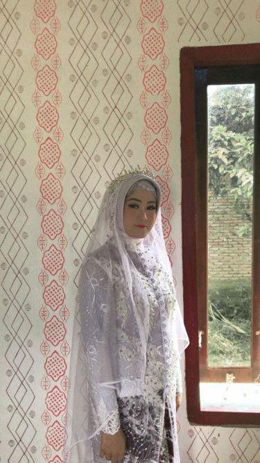 Laily Puji profile icon