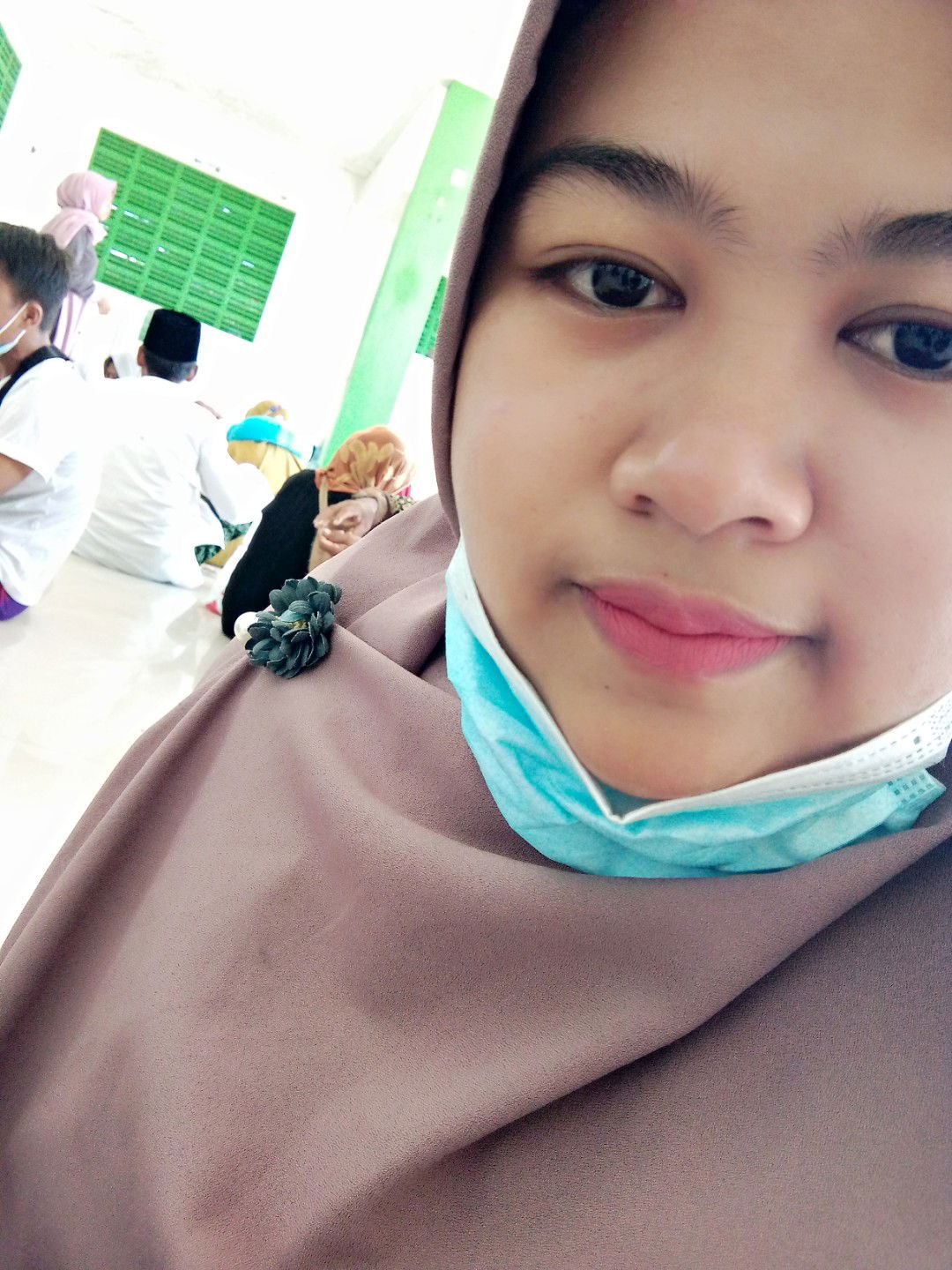 Zumrotul Karomiah profile icon