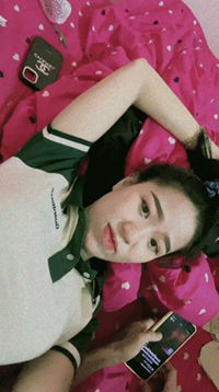 อามีลา เฮ็ง profile icon