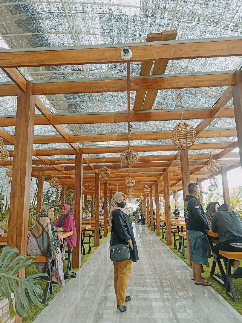 Santi Susilawati profile icon