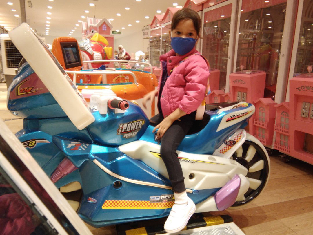 Emak oh Emak profile icon