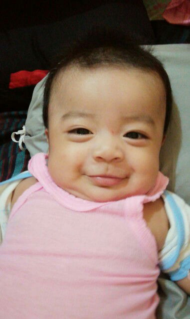 Bayi 4 Bulan Bunda Sudah Bisa Apa