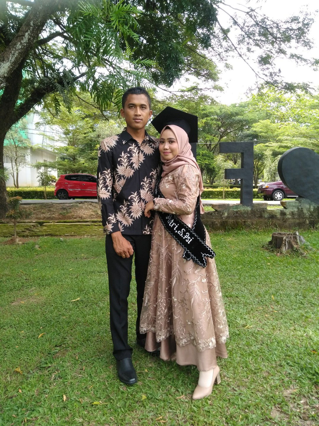 Hani Indah Putri profile icon