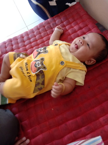 bayi 5 bulan 14 hari