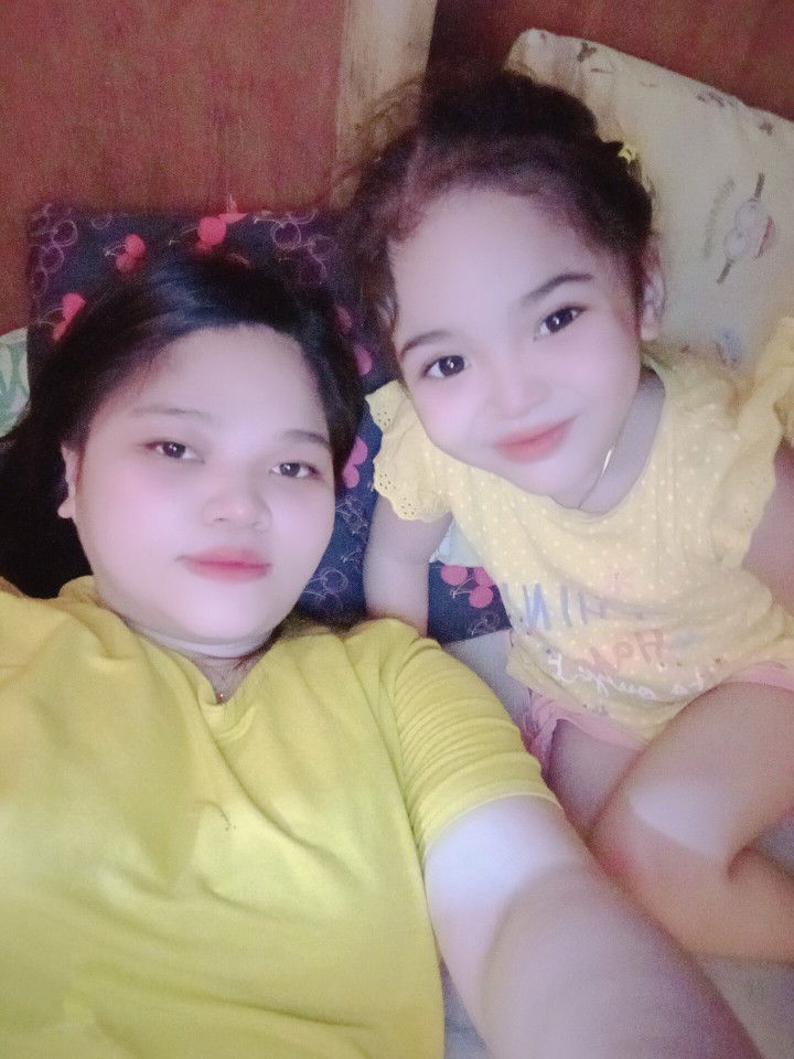 venus dela solidad profile icon